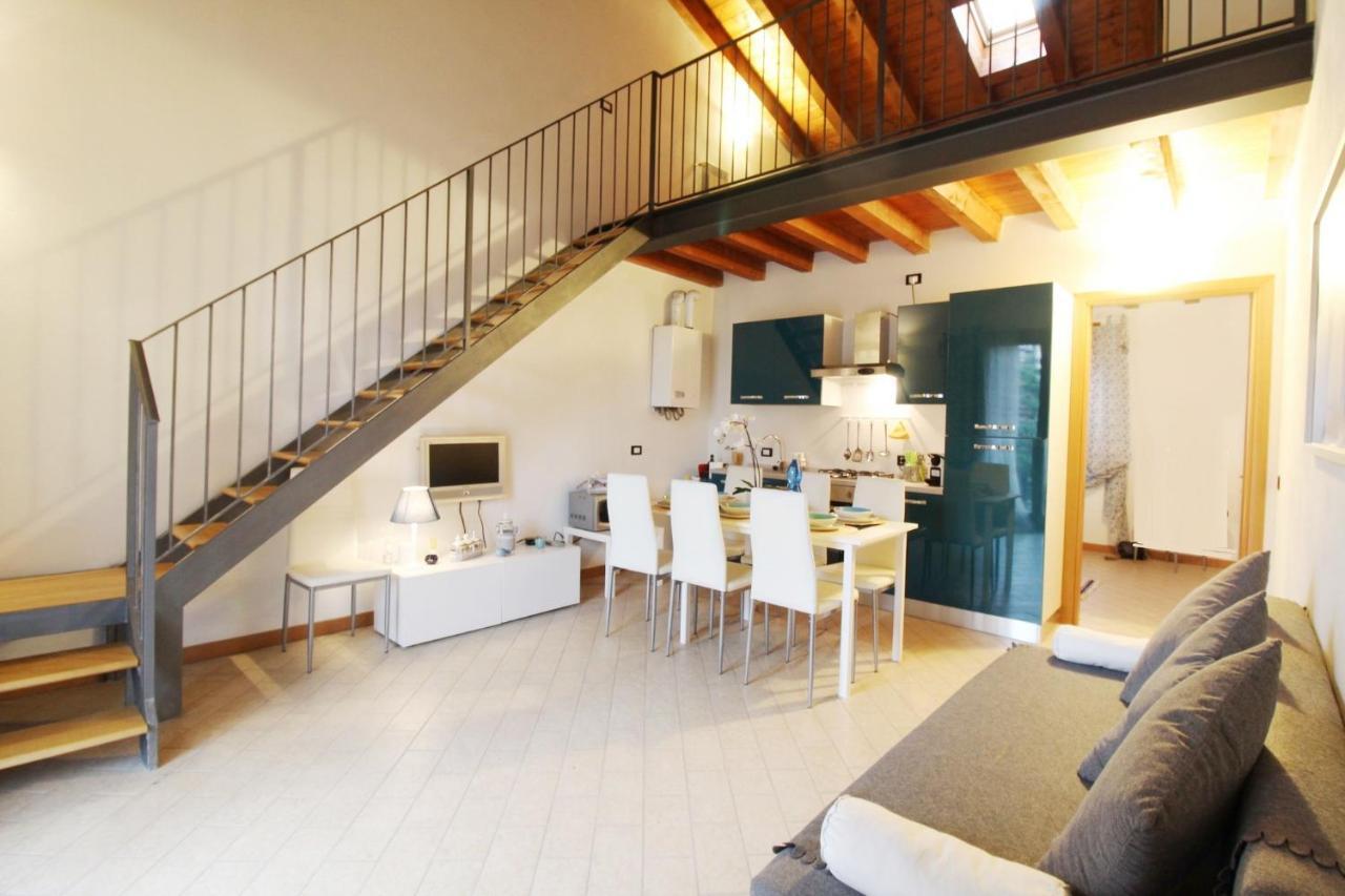 Appartamento Loft regia antica Lonato Esterno foto